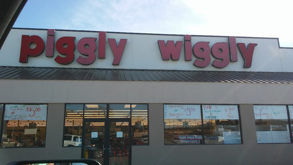 Piggly Wiggly Childersburg | 1070 1st St NW, Childersburg, AL 35044, USA | Phone: (256) 378-5795