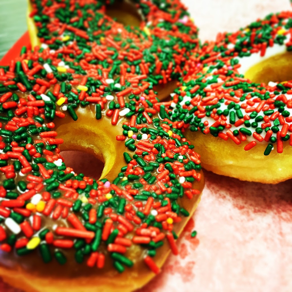 GS Donuts | 2503 I-20 Frontage Rd, Grand Prairie, TX 75052, USA | Phone: (972) 641-2292