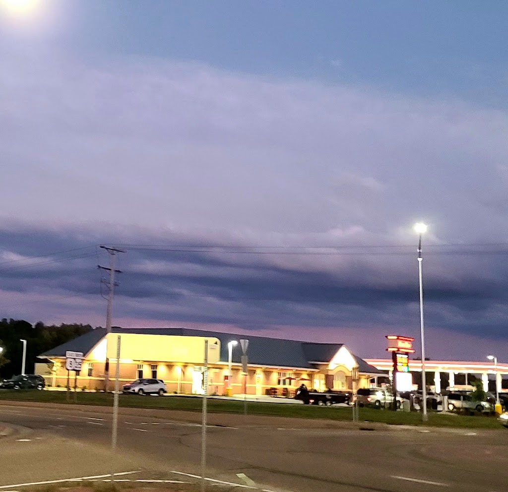 Kwik Trip | 2072 US-8, St Croix Falls, WI 54024, USA | Phone: (715) 557-7065