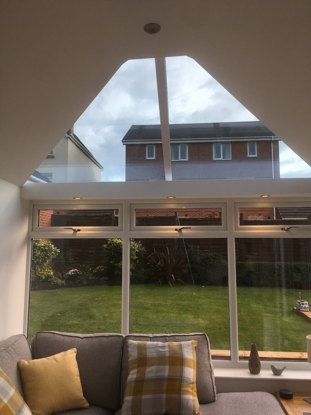 NJN CONSERVATORIES LTD | 221 Broad Ln, Bloxwich, Walsall WS3 2TH, UK | Phone: 01922 513096