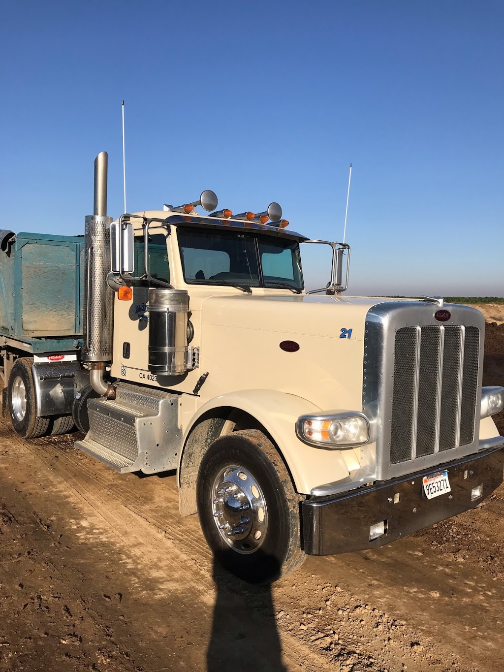 McCaslin Trucking Inc. | 18661 Beech Ave, Shafter, CA 93263, USA | Phone: (661) 746-1125