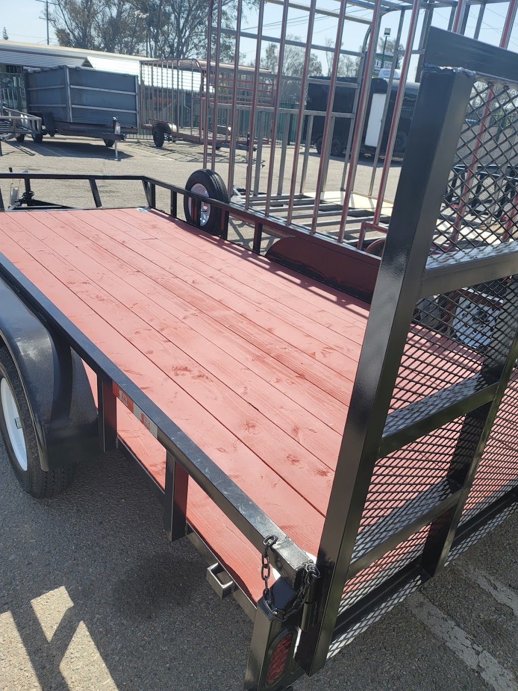 Inland Empire Trailers 17748 Taylor Ave, Bloomington, CA 92316, USA