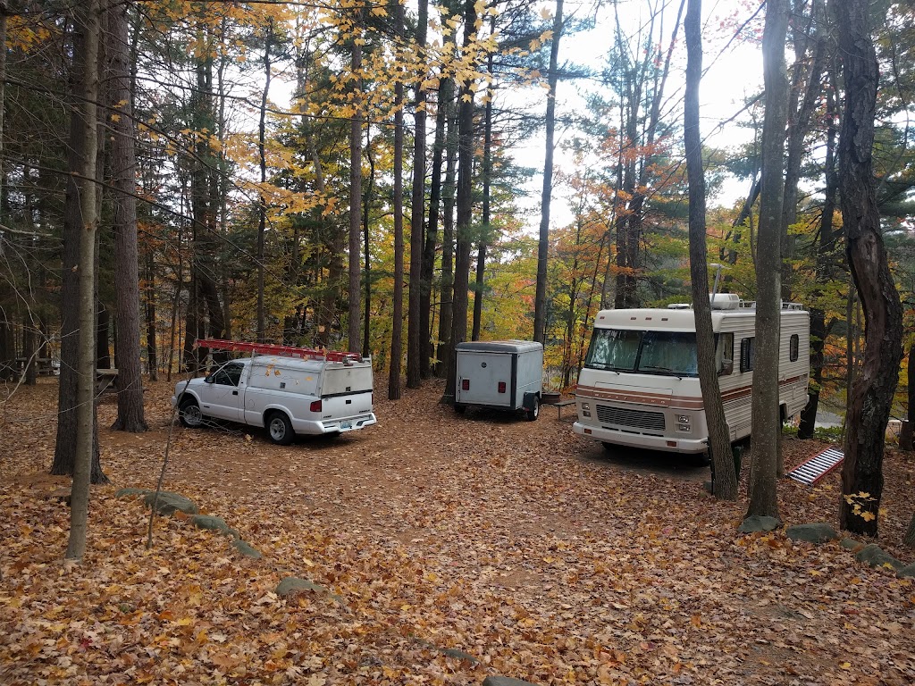 Alps Family Campground Inc | 1928 NY-43, Averill Park, NY 12018, USA | Phone: (518) 674-5565