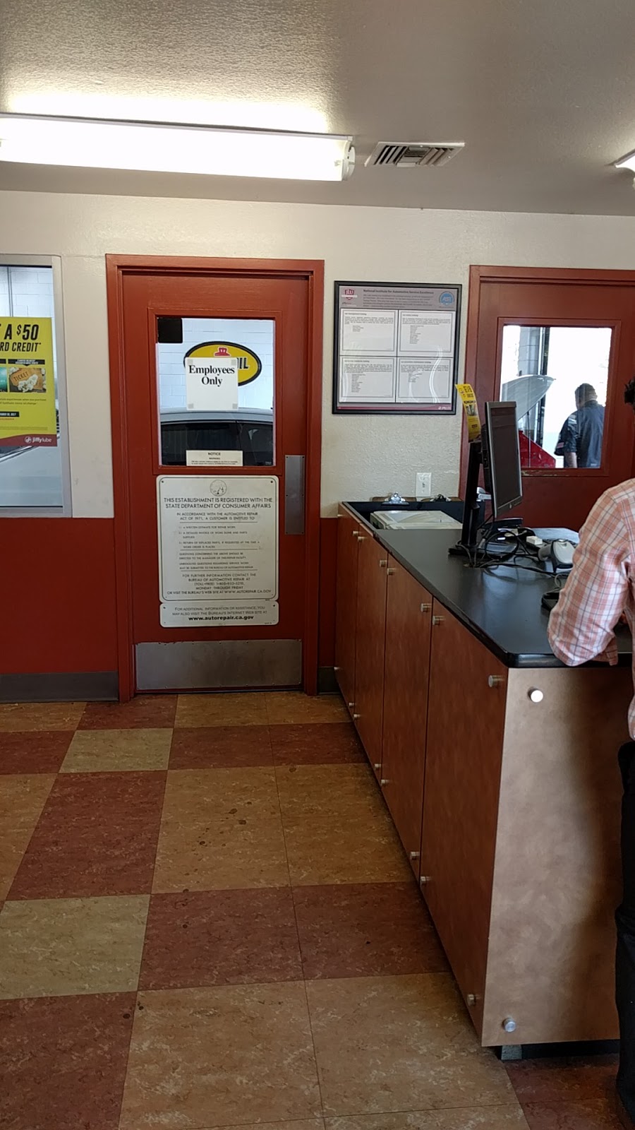 Jiffy Lube | 640 Whipple Ave, Redwood City, CA 94063, USA | Phone: (650) 369-8067