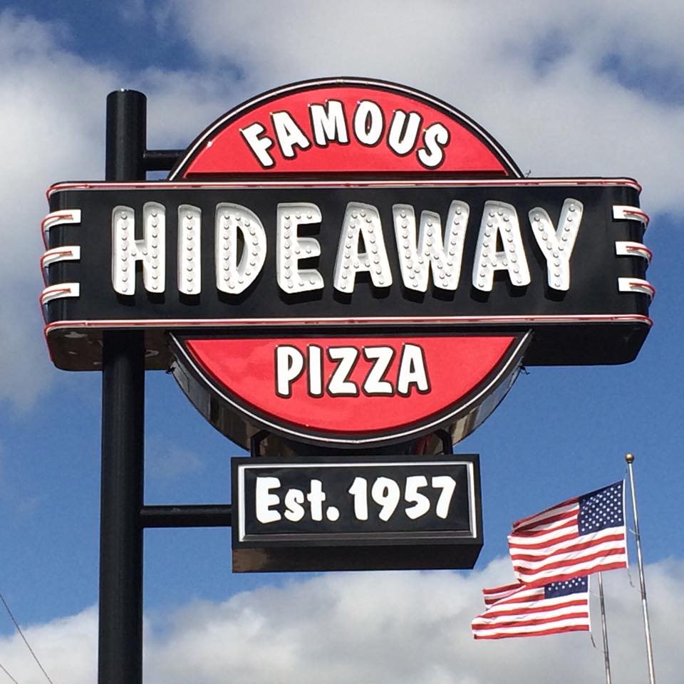 Hideaway Pizza | 835 SW 19th St, Moore, OK 73160, USA | Phone: (405) 604-0777