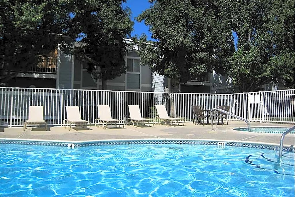Belcourt Apartments | 2455 S Fern Ave, Ontario, CA 91762, USA | Phone: (909) 391-6168