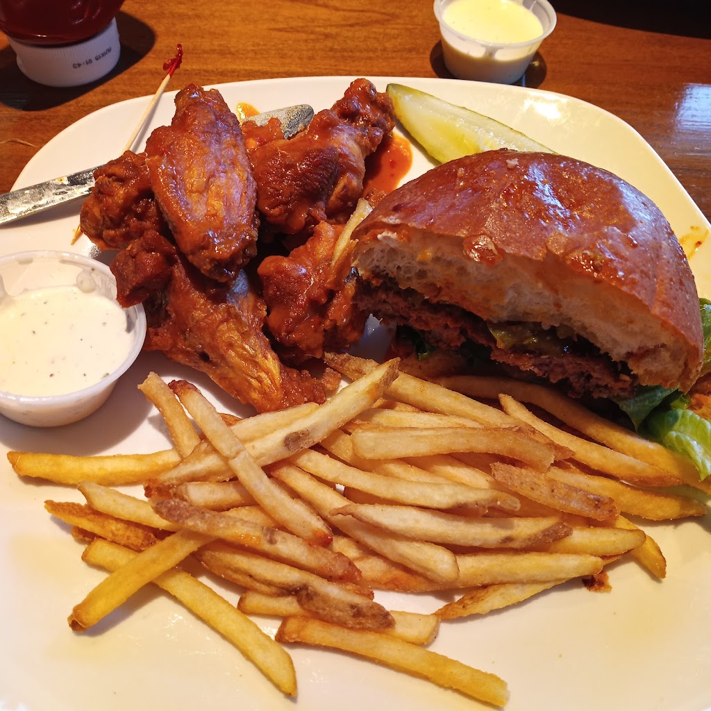 Velocity Wings - Fairfax | 10697 Braddock Rd, Fairfax, VA 22032, USA | Phone: (703) 278-8450