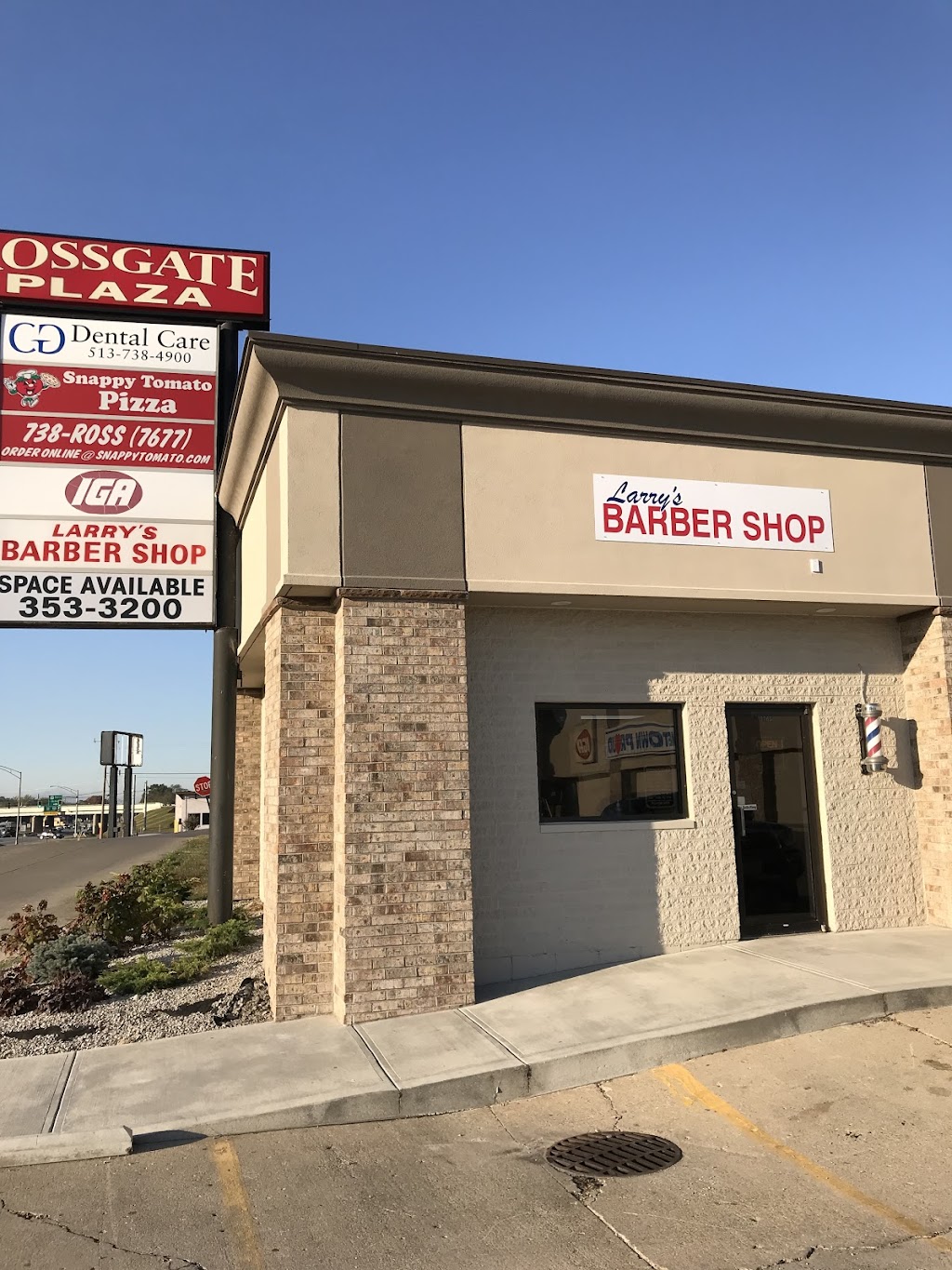 Larrys Barber Shop | 3765 Hamilton Cleves Rd, Hamilton, OH 45013, USA | Phone: (513) 738-3573