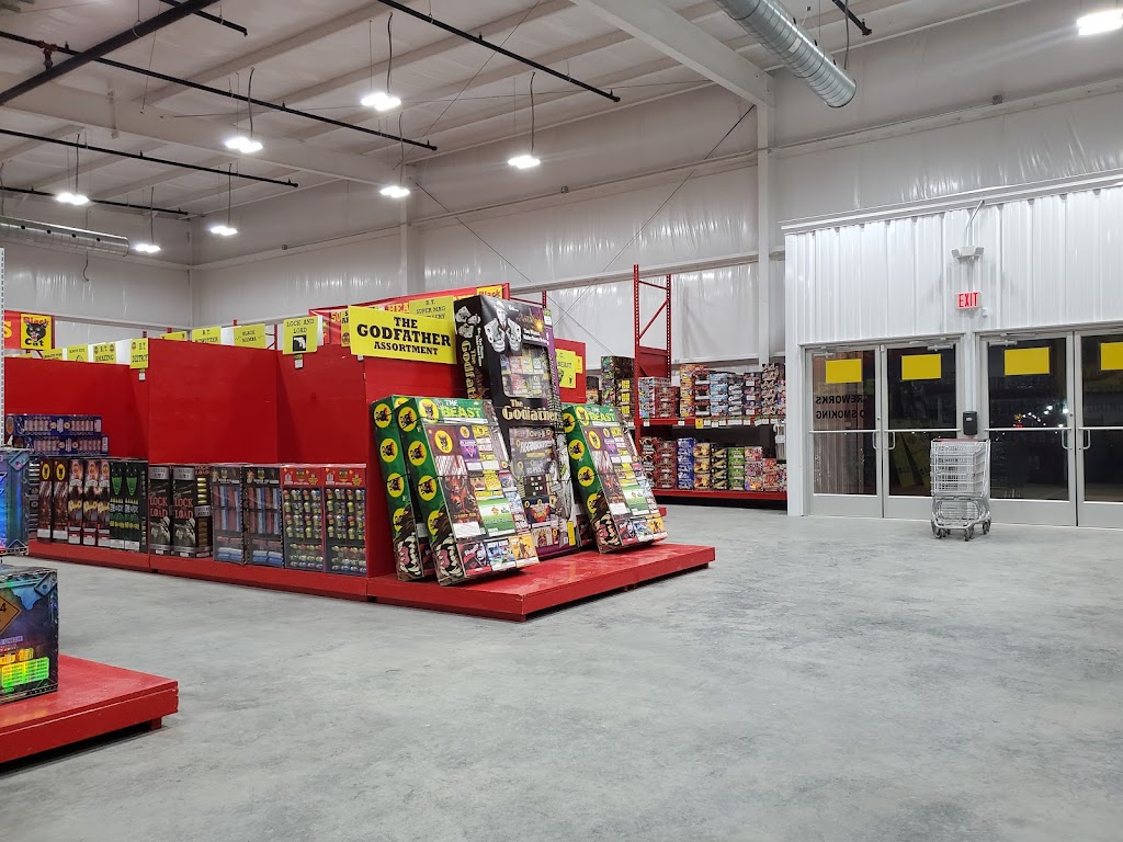 American Fireworks | 6630 S Hwy 183, Austin, TX 78744, USA | Phone: (512) 321-4416