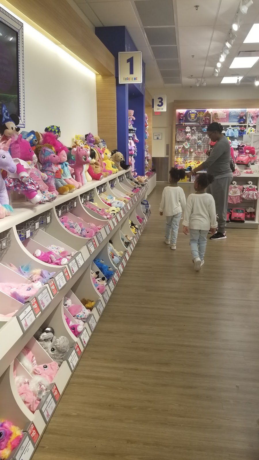 Build-A-Bear Workshop | 8111 Concord Mills Boulevard Suite 618A, Concord, NC 28027, USA | Phone: (980) 258-6093