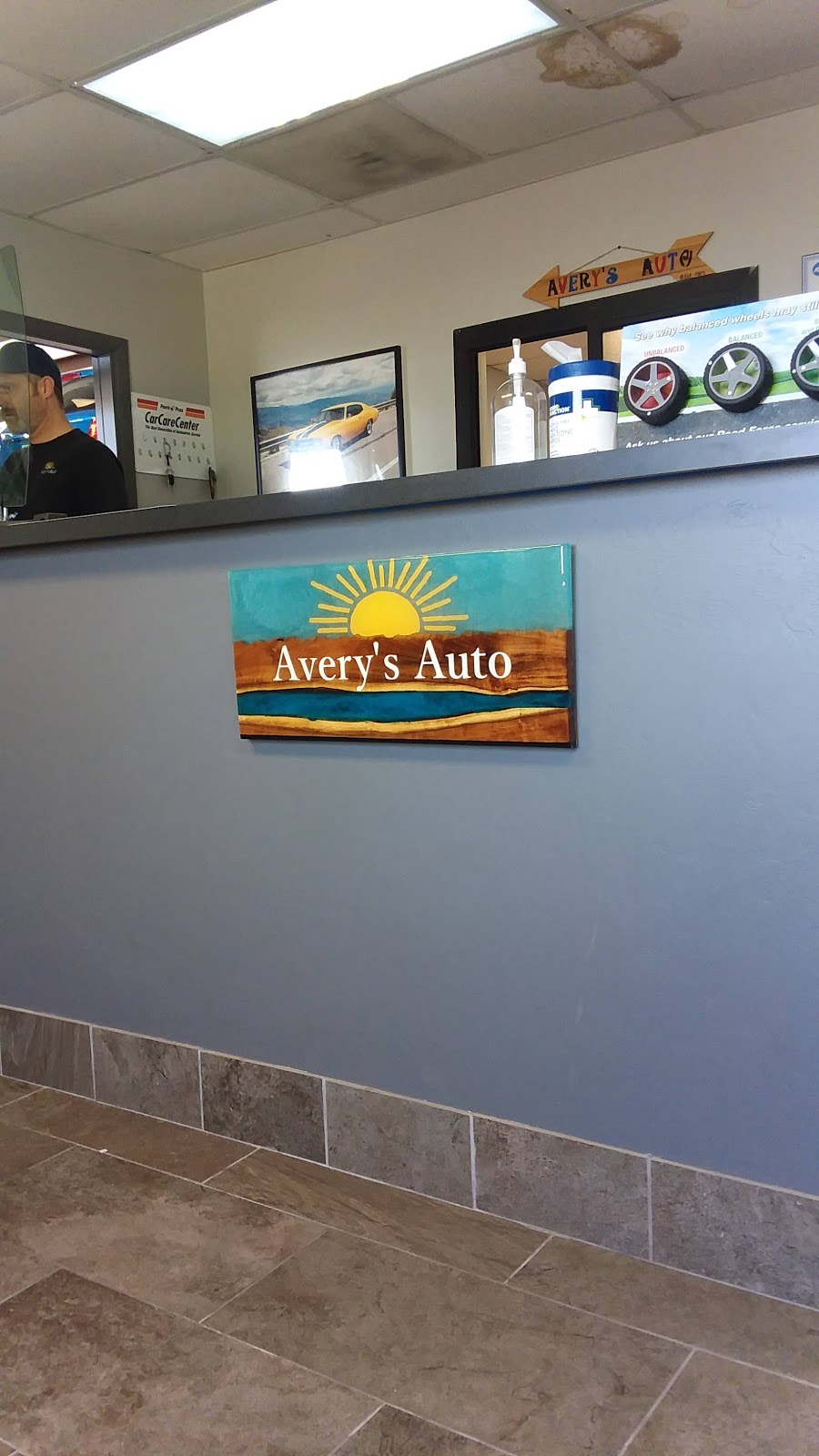 Averys Auto Repair | 9025 E Camino Abril #103, Tucson, AZ 85747, USA | Phone: (520) 574-1600