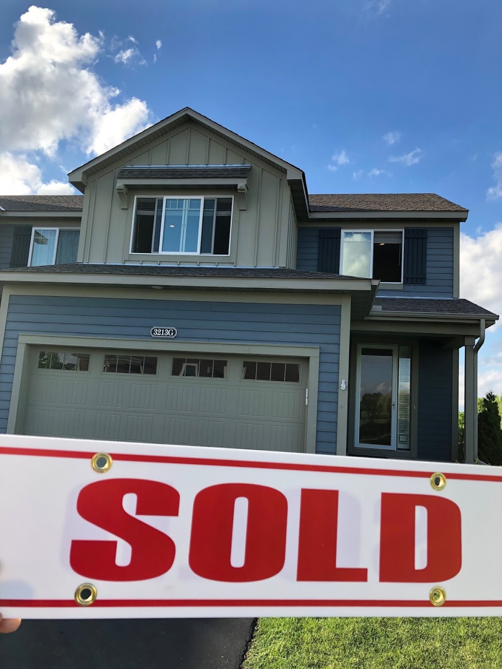 Yang Fan - Bridge Realty, LLC | 1101 E 78th St STE 300, Bloomington, MN 55420, USA | Phone: (612) 298-6057