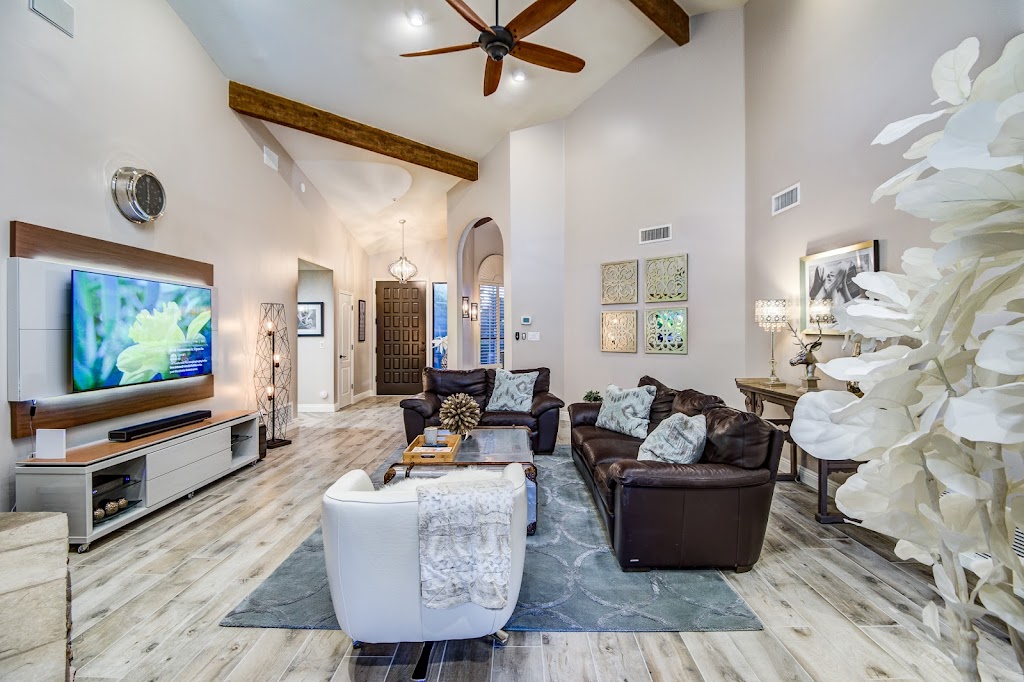 Kelli Grant Group Real Estate | 5355 E High St #129, Phoenix, AZ 85054, USA | Phone: (480) 779-9656