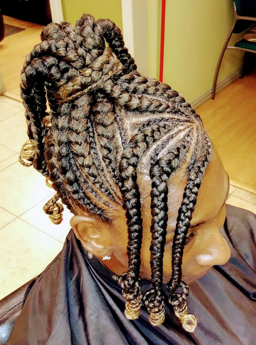 Xquisite Beauty & Braids | 4041 E Thomas Rd, Phoenix, AZ 85018 | Phone: (661) 718-7879