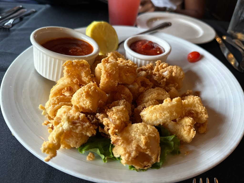 Mr. Vs Bar and Grill | 14320 Valley View Ave, La Mirada, CA 90638, USA | Phone: (562) 946-8600