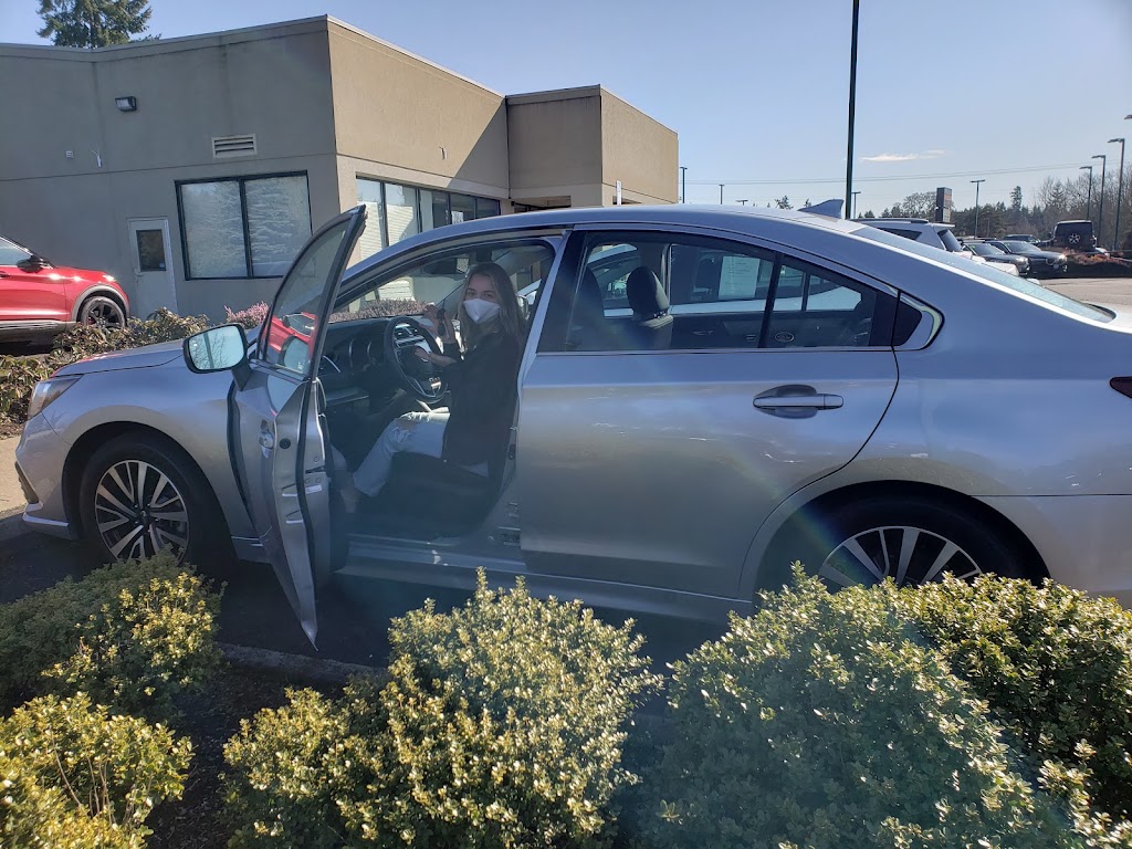 Royal Moore PreOwned, 2350 SE 44th Ave, Hillsboro, OR 97123