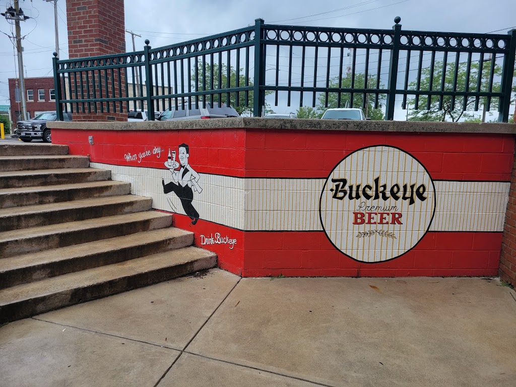 Maumee Bay Brew Pub | 27 Broadway St, Toledo, OH 43604, USA | Phone: (419) 243-1302