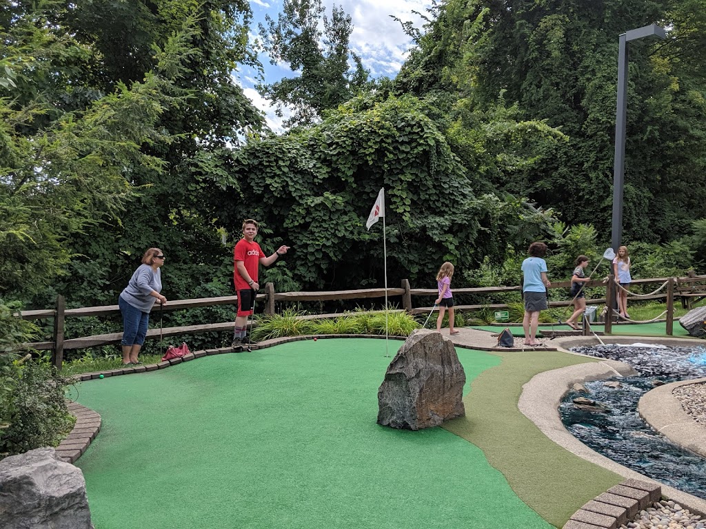 Lumberjack Pass Miniature Golf | 1511 US-9, Lake George, NY 12845, USA | Phone: (518) 793-7141