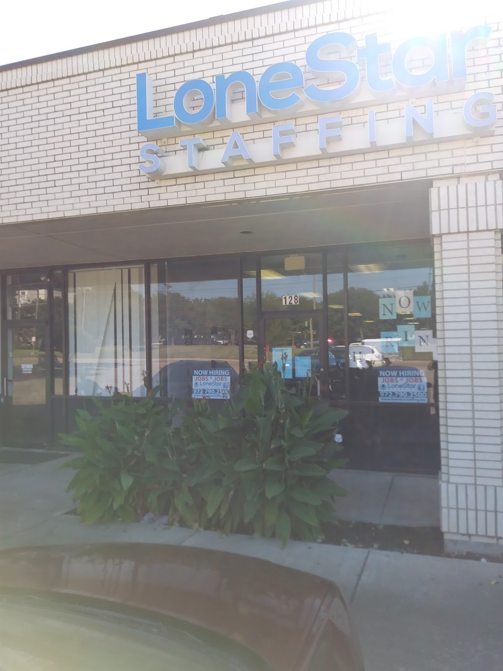 Lone Star Staffing | 1820 Valley View Ln #128, Irving, TX 75061 | Phone: (972) 790-2500