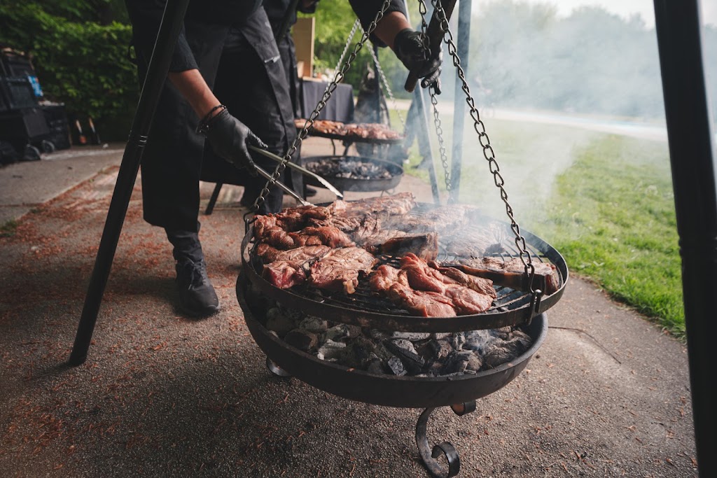 Bbq catering and paellas catering in Amsterdam El Momento | Barbara Strozzilaan 201, 1083 HN Amsterdam, Netherlands | Phone: 06 28298727