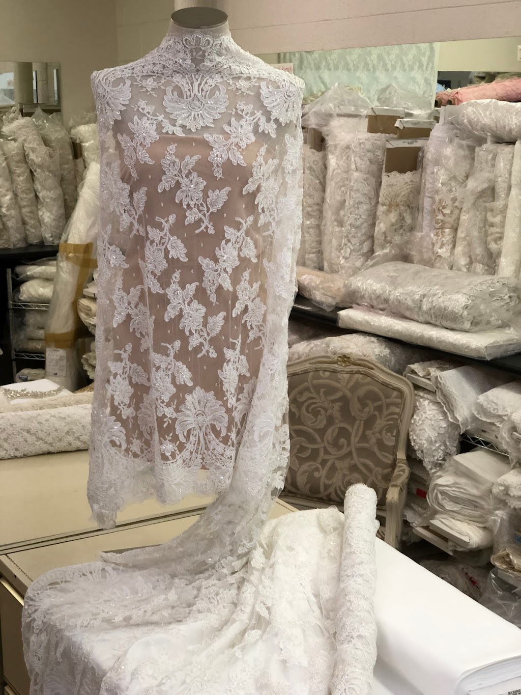 Allyns Fabric & Bridal Supply | 3200 S Acoma St, Englewood, CO 80110, USA | Phone: (303) 377-4969