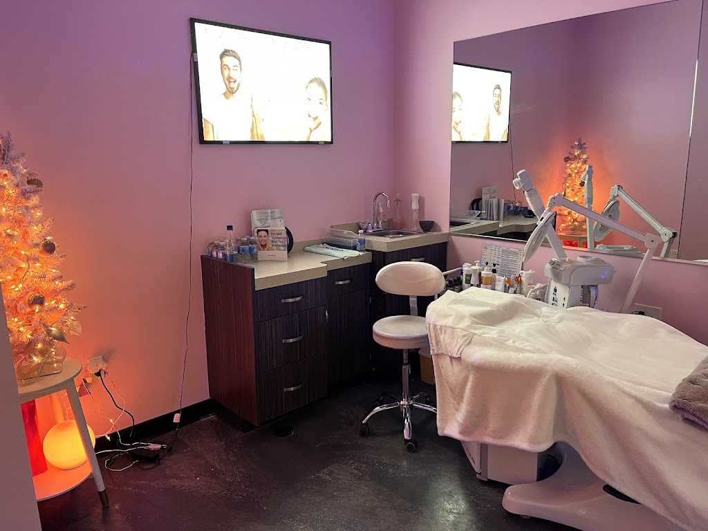 Facial Café Skin Care Salon | 20469 Yorba Linda Blvd #7, Yorba Linda, CA 92886, USA | Phone: (714) 363-3688