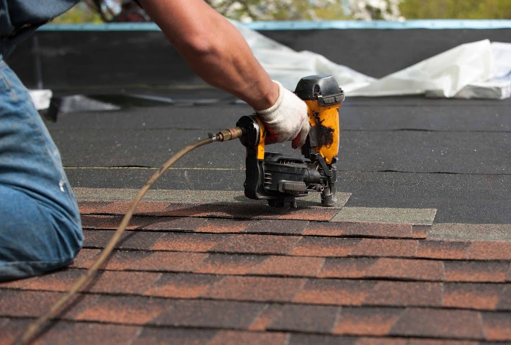 Scottsburg Roofing | 519 N Gardner St, Scottsburg, IN 47170, USA | Phone: (502) 298-8946