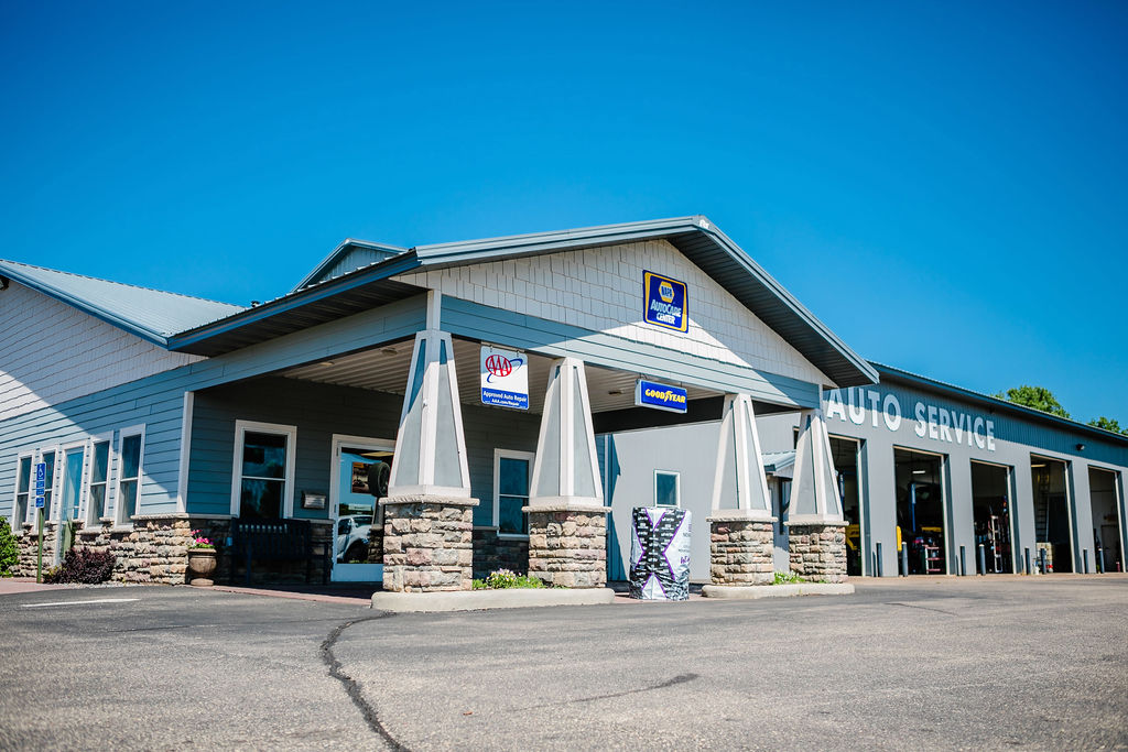 RMF Auto Service | 592 Schommer Dr, Hudson, WI 54016, USA | Phone: (715) 386-8100