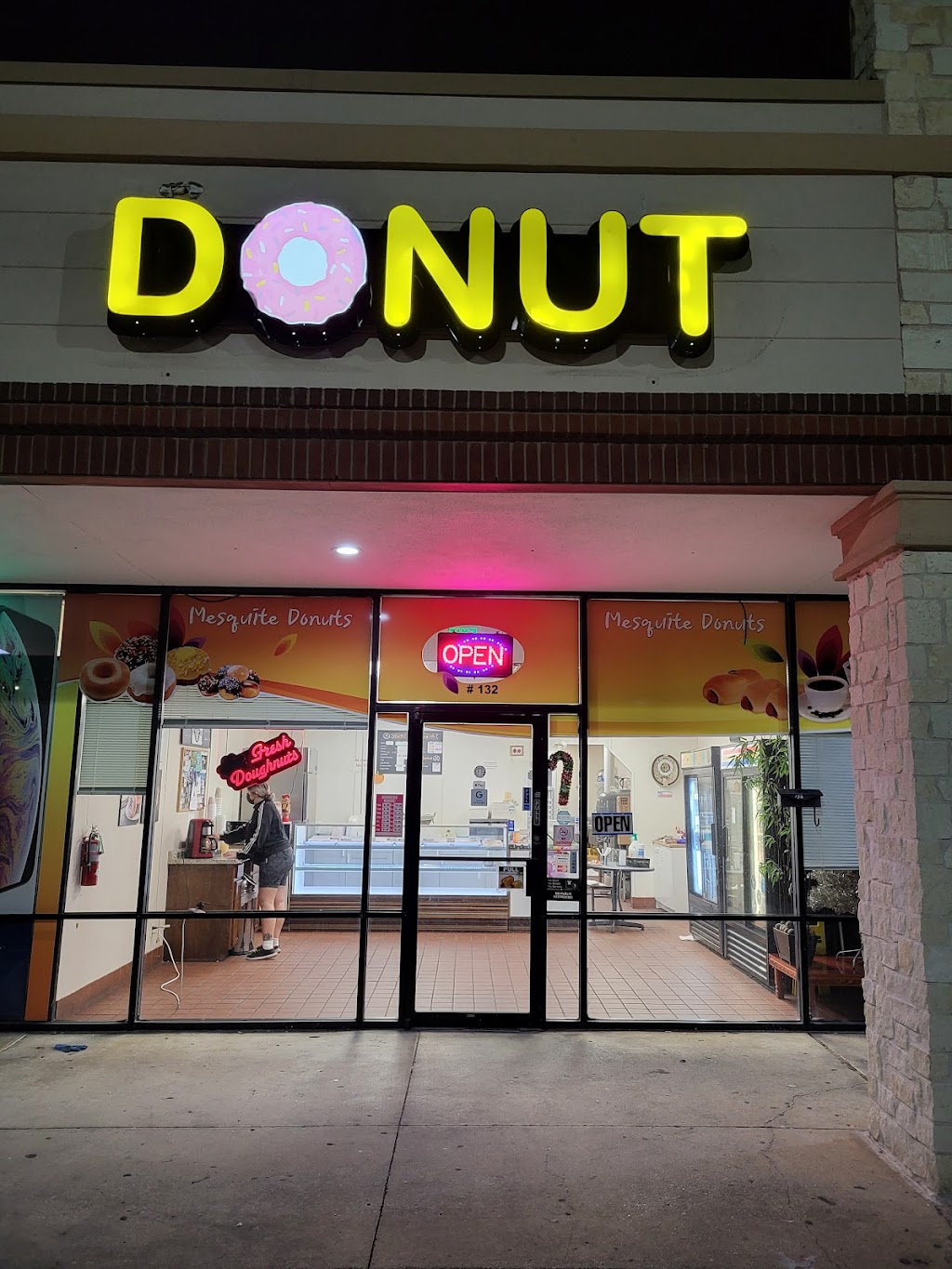 Mesquite Donuts | 1336 N Galloway Ave #132, Mesquite, TX 75149, USA | Phone: (972) 285-1996
