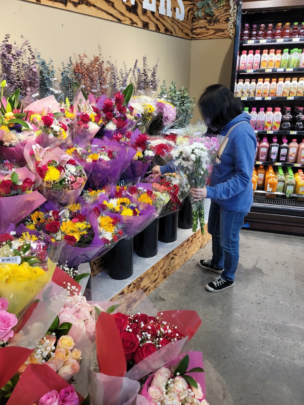 Food Bazaar | 242-02 61st Ave, Queens, NY 11362, USA | Phone: (718) 224-8426