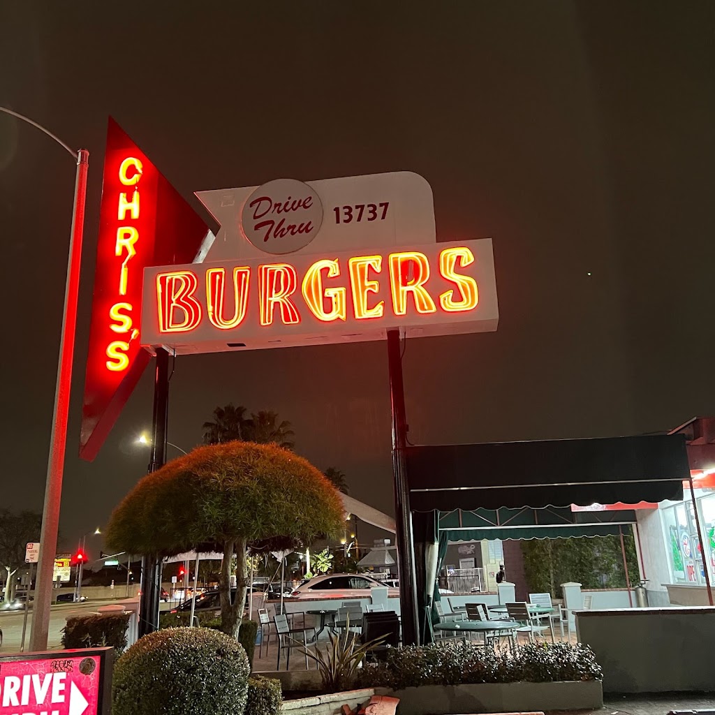 Chris's Burgers 13737 Amar Rd, La Puente, CA 91746