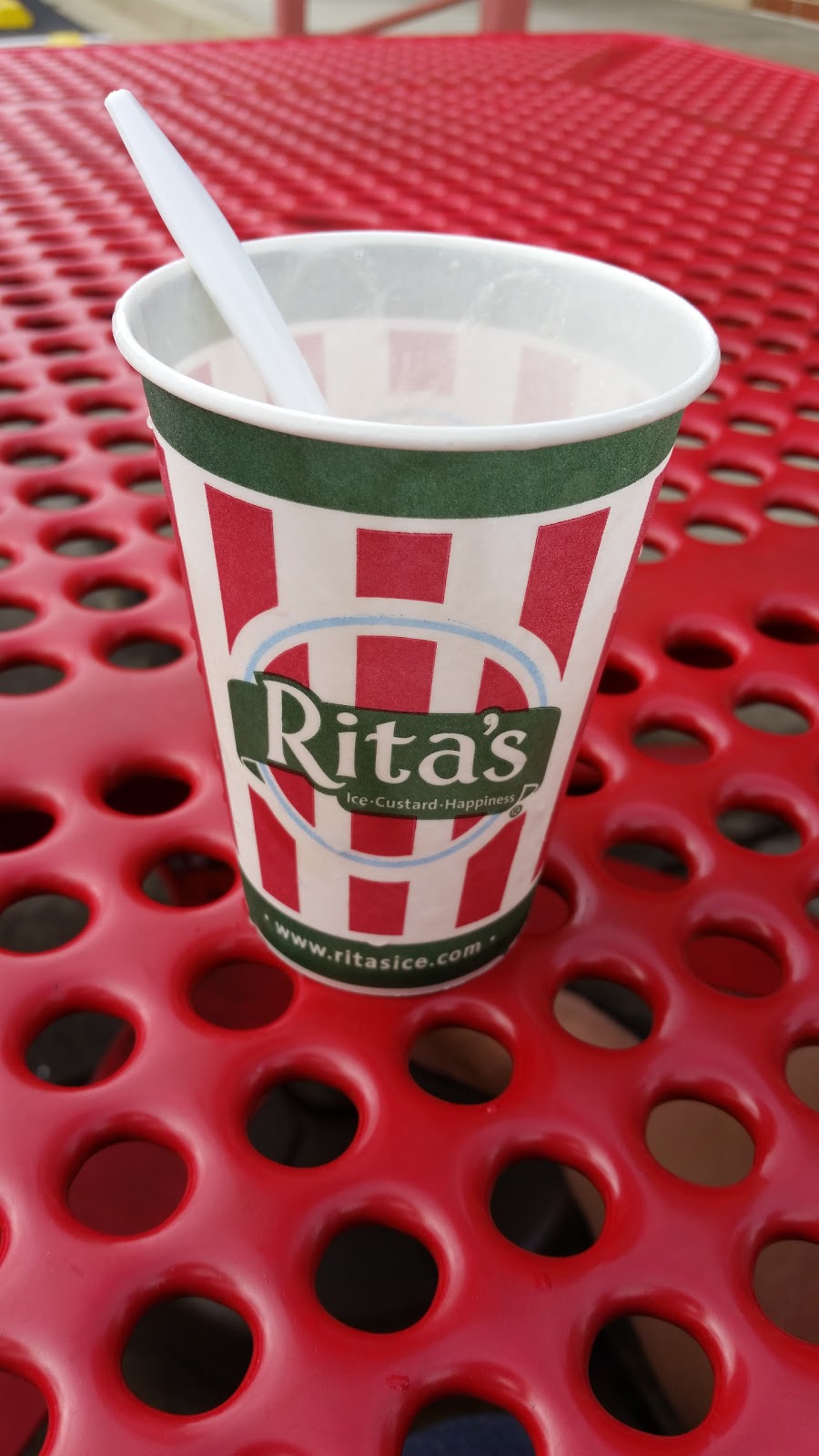 Ritas Italian Ice & Frozen Custard | 907 S Main St Ste E, Hampstead, MD 21074, USA | Phone: (443) 639-2534