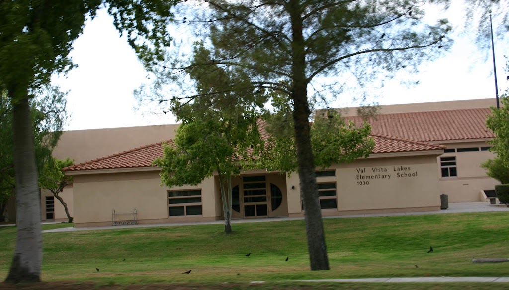 Val Vista Lakes Elementary School | 1030 N Blue Grotto Dr, Gilbert, AZ 85234, USA | Phone: (480) 926-6301