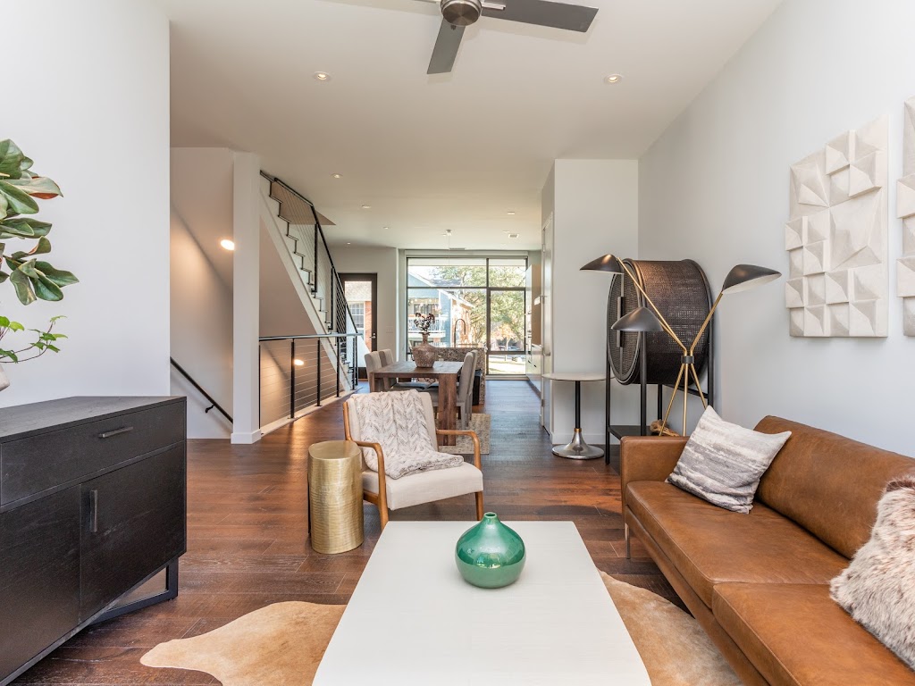 The Village Drey | 5605 Village Glen Dr, Dallas, TX 75206, USA | Phone: (214) 772-2420