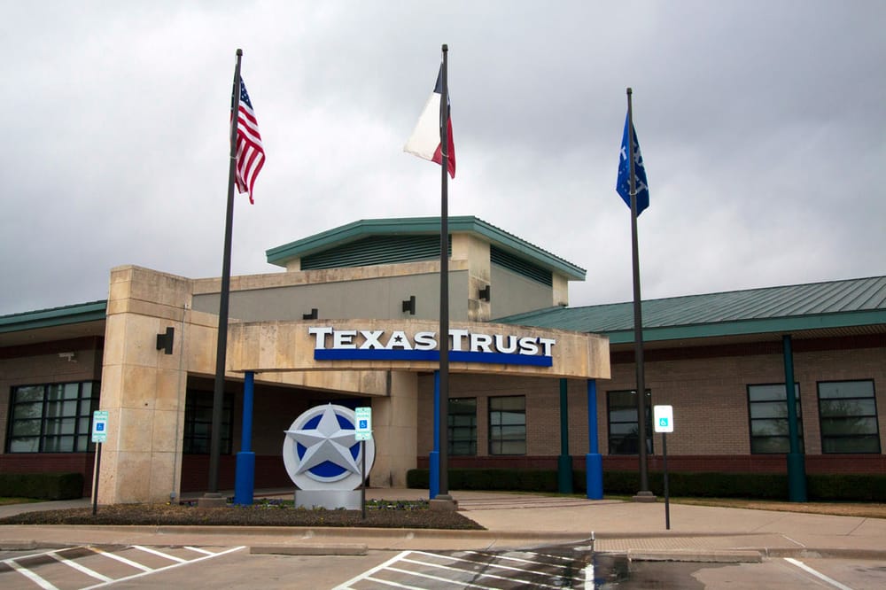 Texas Trust Credit Union | 1900 Country Club Dr, Mansfield, TX 76063, USA | Phone: (972) 263-5171