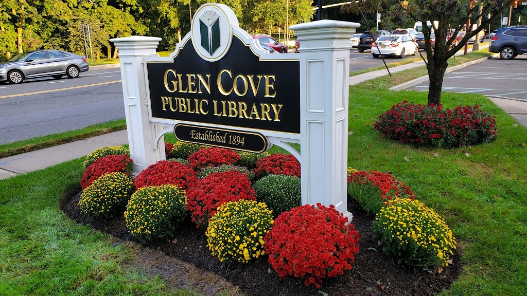 Glen Cove Public Library - library  | Photo 4 of 10 | Address: 4 Glen Cove Ave, Glen Cove, NY 11542, USA | Phone: (516) 676-2130