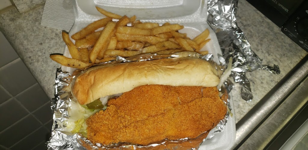 St. Louis Fish & Chicken Grill | 200 N Florissant Rd, Ferguson, MO 63135, USA | Phone: (314) 524-3474