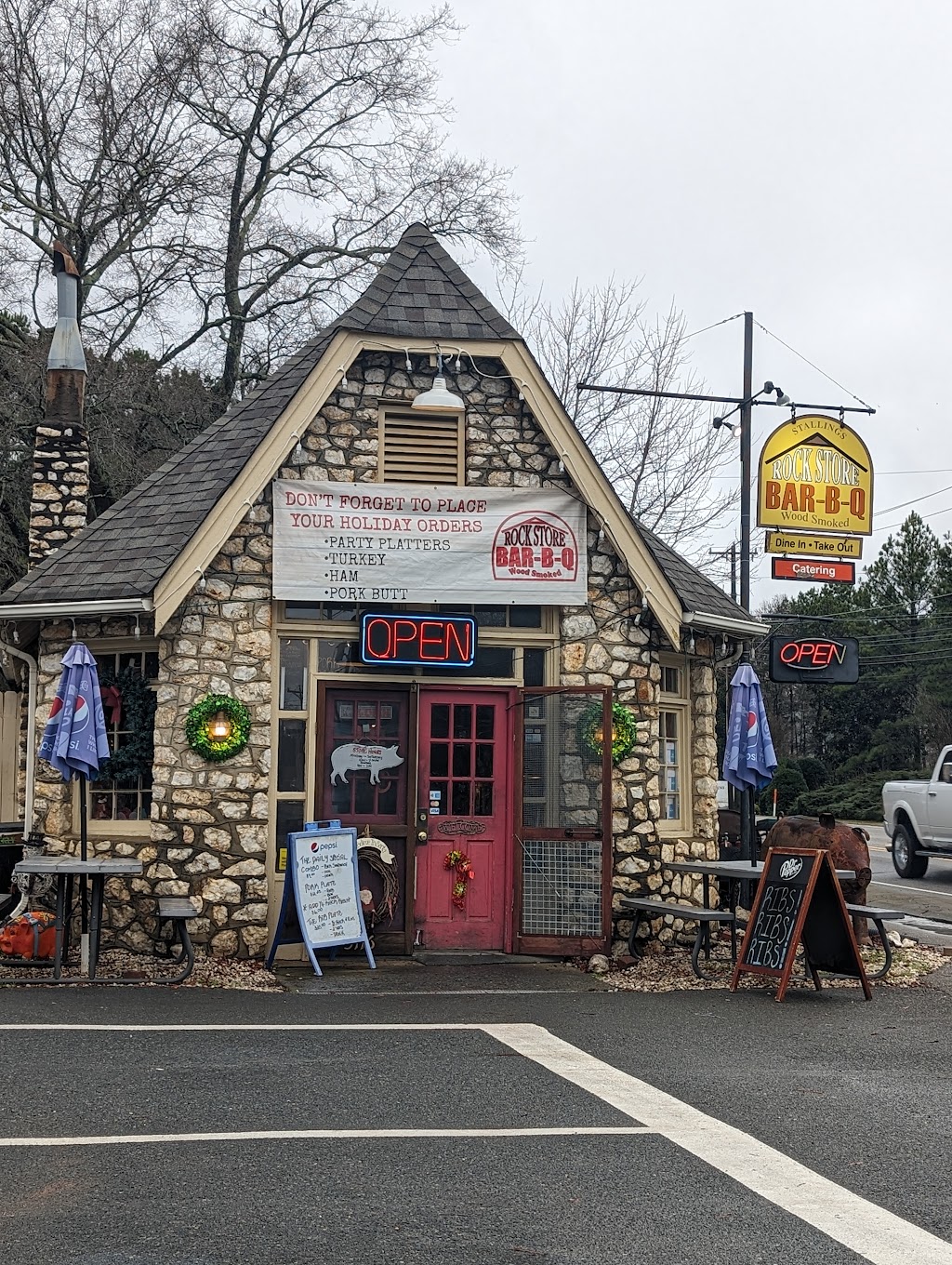 Stallings Rockstore Bar-B-Q | 3116 Old Monroe Rd, Stallings, NC 28104, USA | Phone: (704) 821-0668