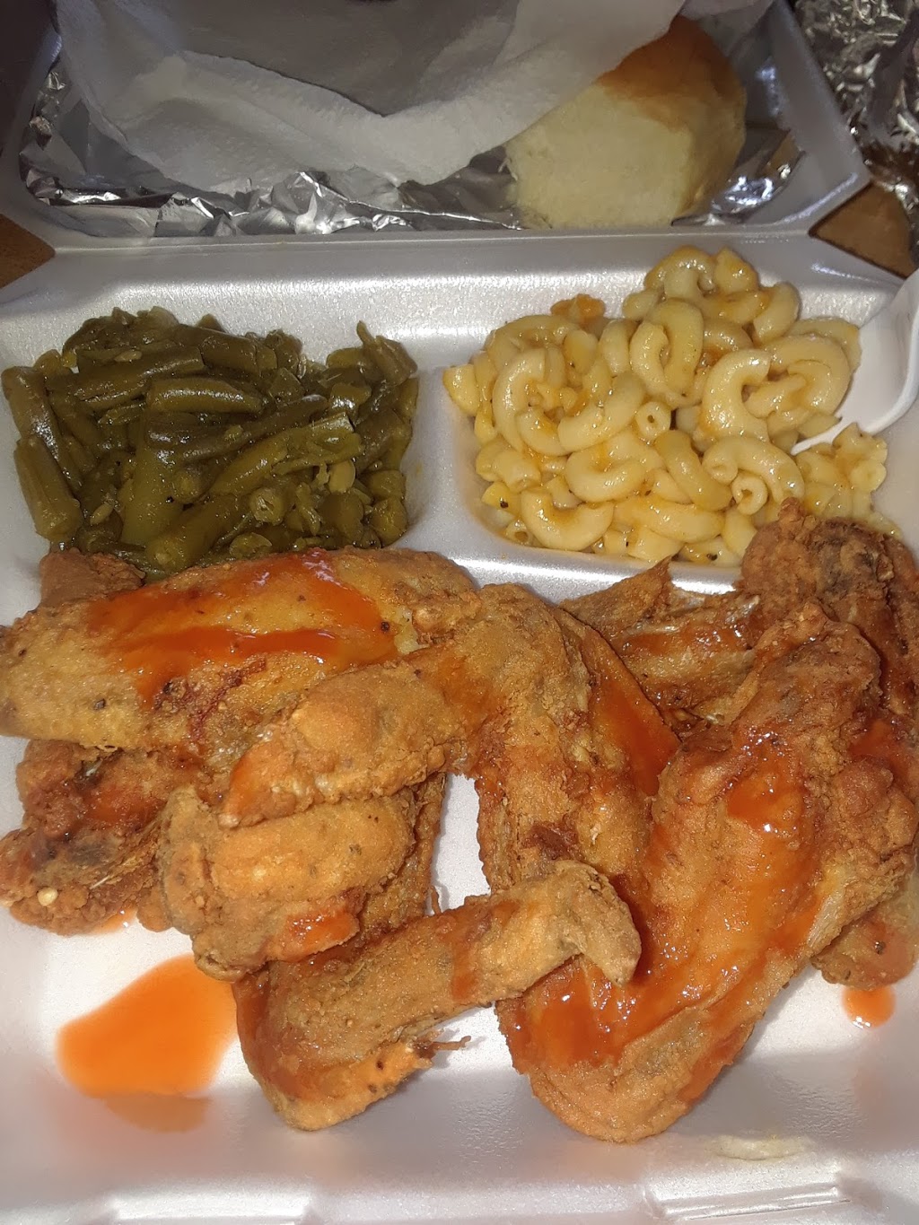 Carlos Soul Food | 2912 Church St, Norfolk, VA 23504, USA | Phone: (757) 625-3333