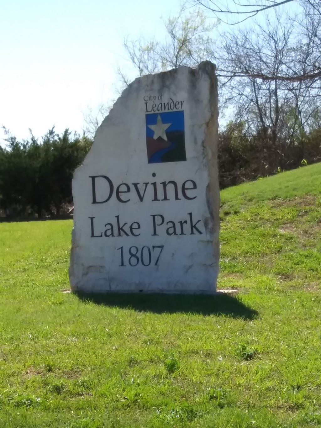 Devine Lake Park | 1807 Waterfall Ave, Leander, TX 78641, USA | Phone: (512) 528-9909