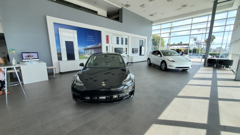 Tesla | 6692 Auto Center Dr, Buena Park, CA 90621, USA | Phone: (714) 735-5696