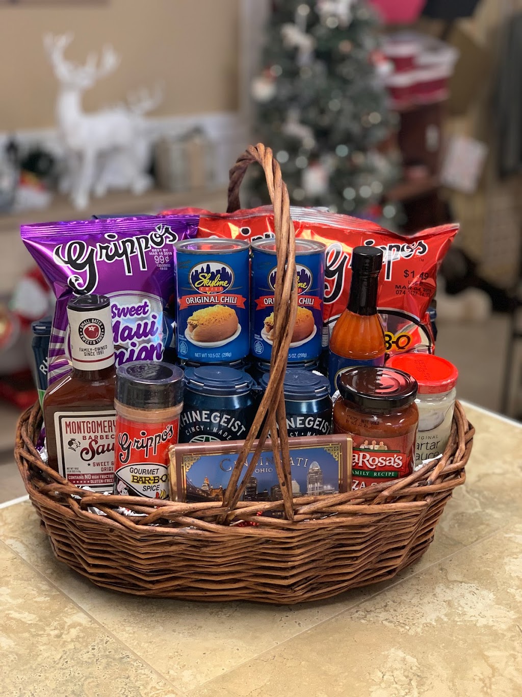 Gift Baskets Galore | 6106 Winton Rd unit b, Fairfield, OH 45014, USA | Phone: (513) 777-7687