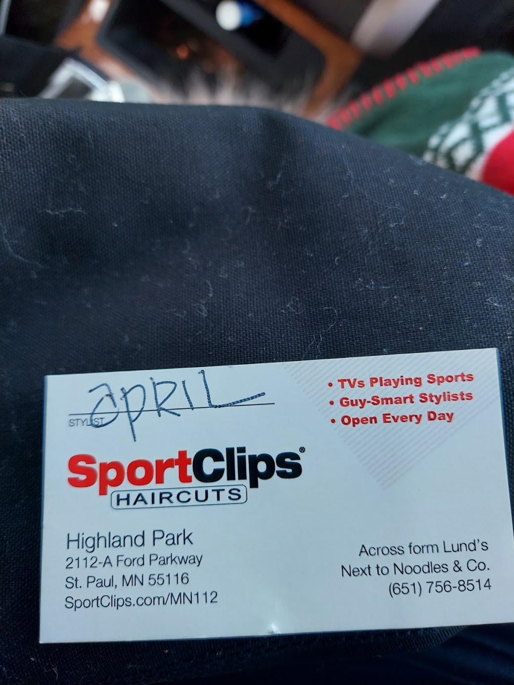 Sport Clips Haircuts of Highland Park | 2112-A Ford Pkwy, St Paul, MN 55116, USA | Phone: (651) 756-8514