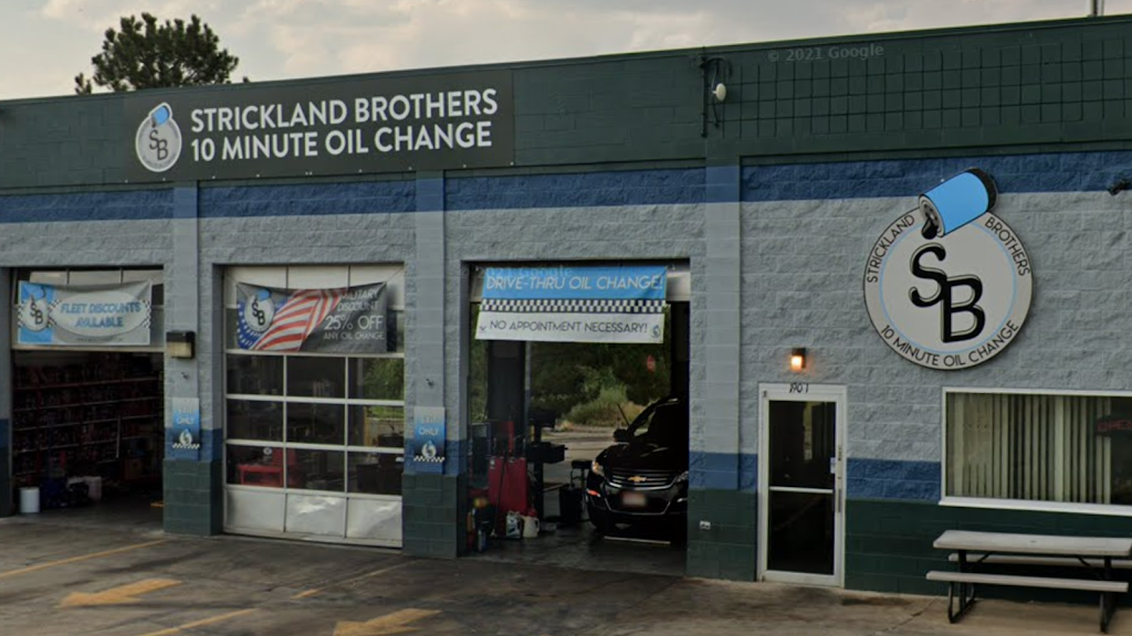 Strickland Brothers 10 Minute Oil Change | 19011 E Quincy Ave, Aurora, CO 80015, USA | Phone: (720) 870-3870