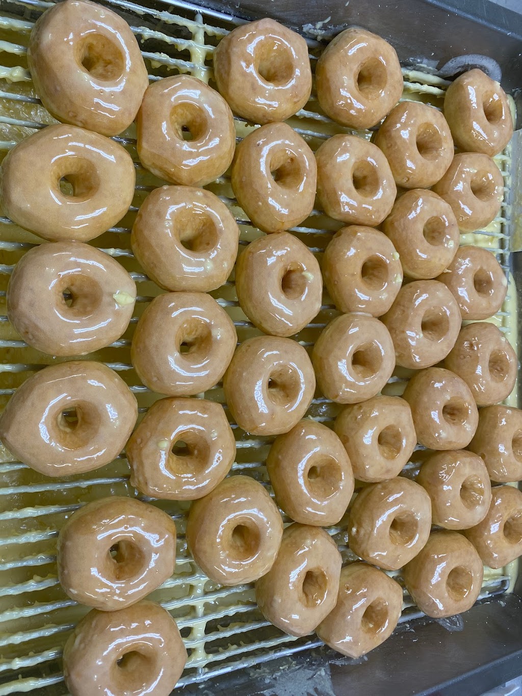 Best Donuts | 640 W Debbie Ln #120, Mansfield, TX 76063, USA | Phone: (682) 518-8808