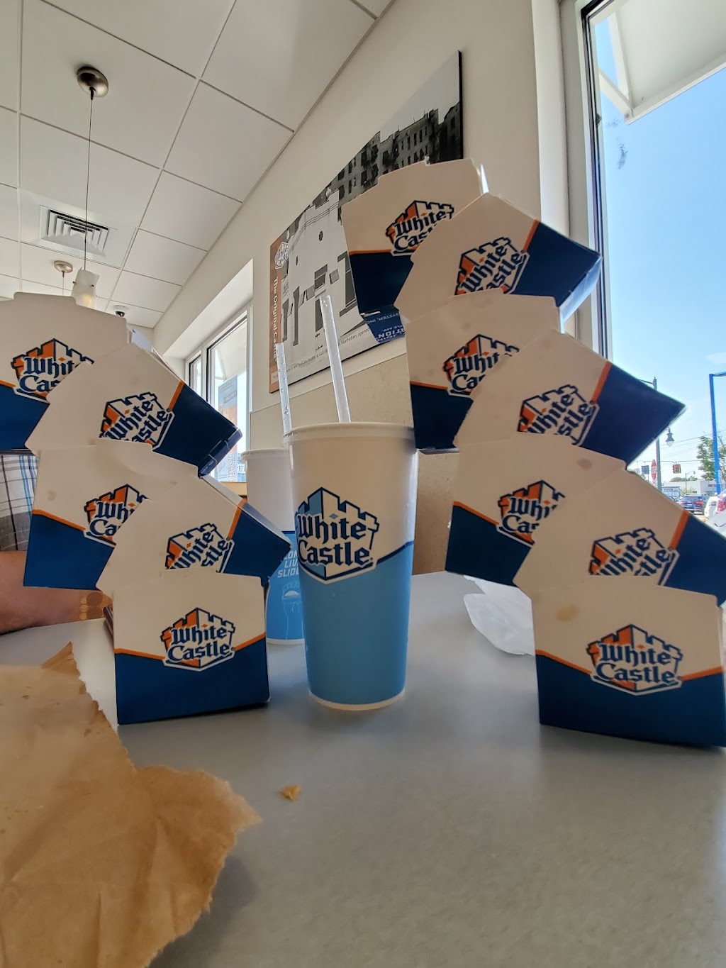 White Castle | L.I, 490 Sunrise Hwy, Lynbrook, NY 11563, USA | Phone: (516) 593-8542