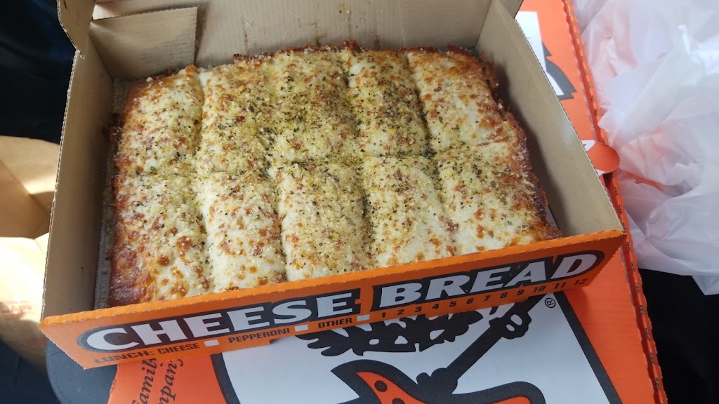 Little Caesars Pizza | 4706 W Walton Blvd, Waterford Twp, MI 48329, USA | Phone: (248) 673-6260