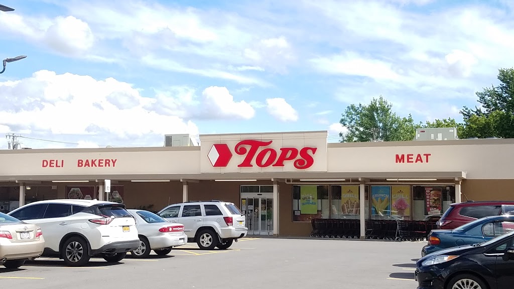 Tops | 2956 Saunders Settlement Rd, Sanborn, NY 14132, USA | Phone: (716) 731-7344