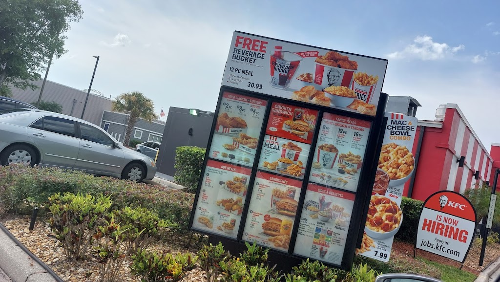 KFC | 5680 US-192, Kissimmee, FL 34746, USA | Phone: (407) 396-4545