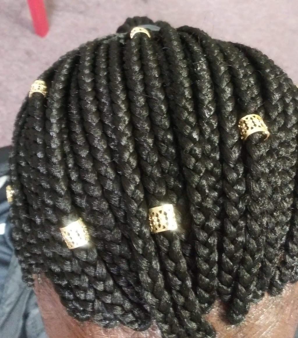 Natalie Hair Braiding | 971 Gadsden Hwy, Center Point, AL 35235, USA | Phone: (205) 920-5600